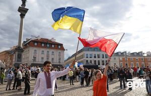 До Польщі в середньому виїжджало 1600 молодих українців на добу, зазначили ЗМІ