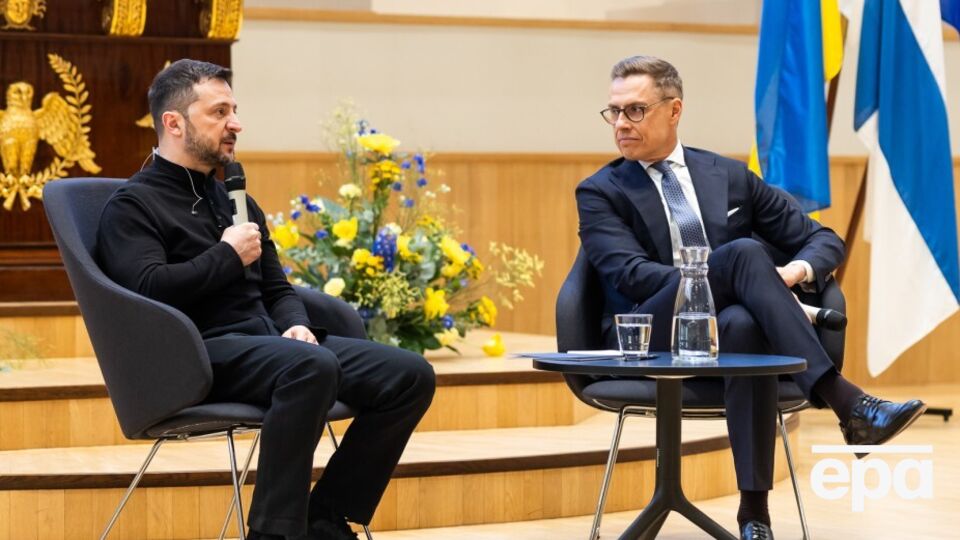 Все, кто хочет окончания войны и обеспечения безопасности, должны работать "эффективно и скоординированно", отметил после разговора с президентом Финляндии Зеленский