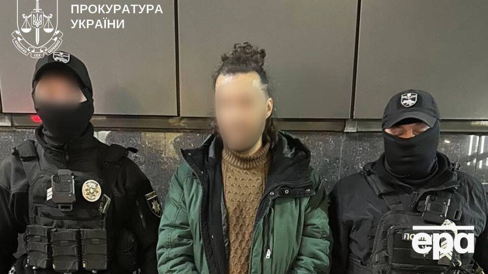 Его действия дополнительно квалифицировали по ч. 3 ст. 135 УК Украины, а именно – оставление лица в опасности, говорится в сообщении