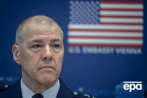 Бюссьер уходит в отставку