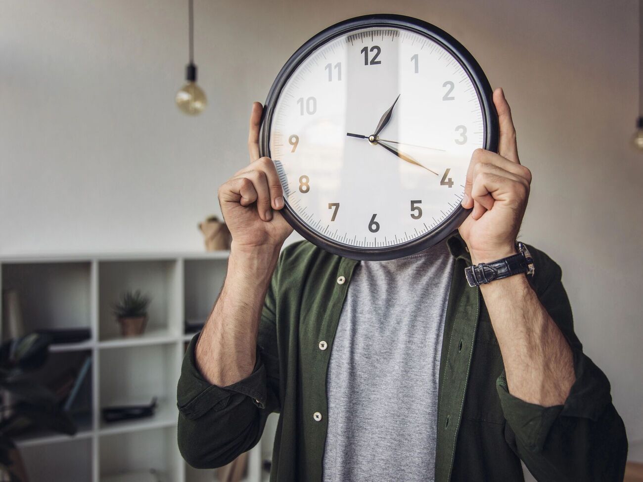 Перевод часов состоится в ночь с последней субботы октября на воскресенье