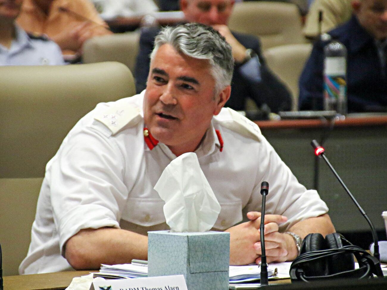 Тедман заявил, что РФ регулярно глушит британские спутники