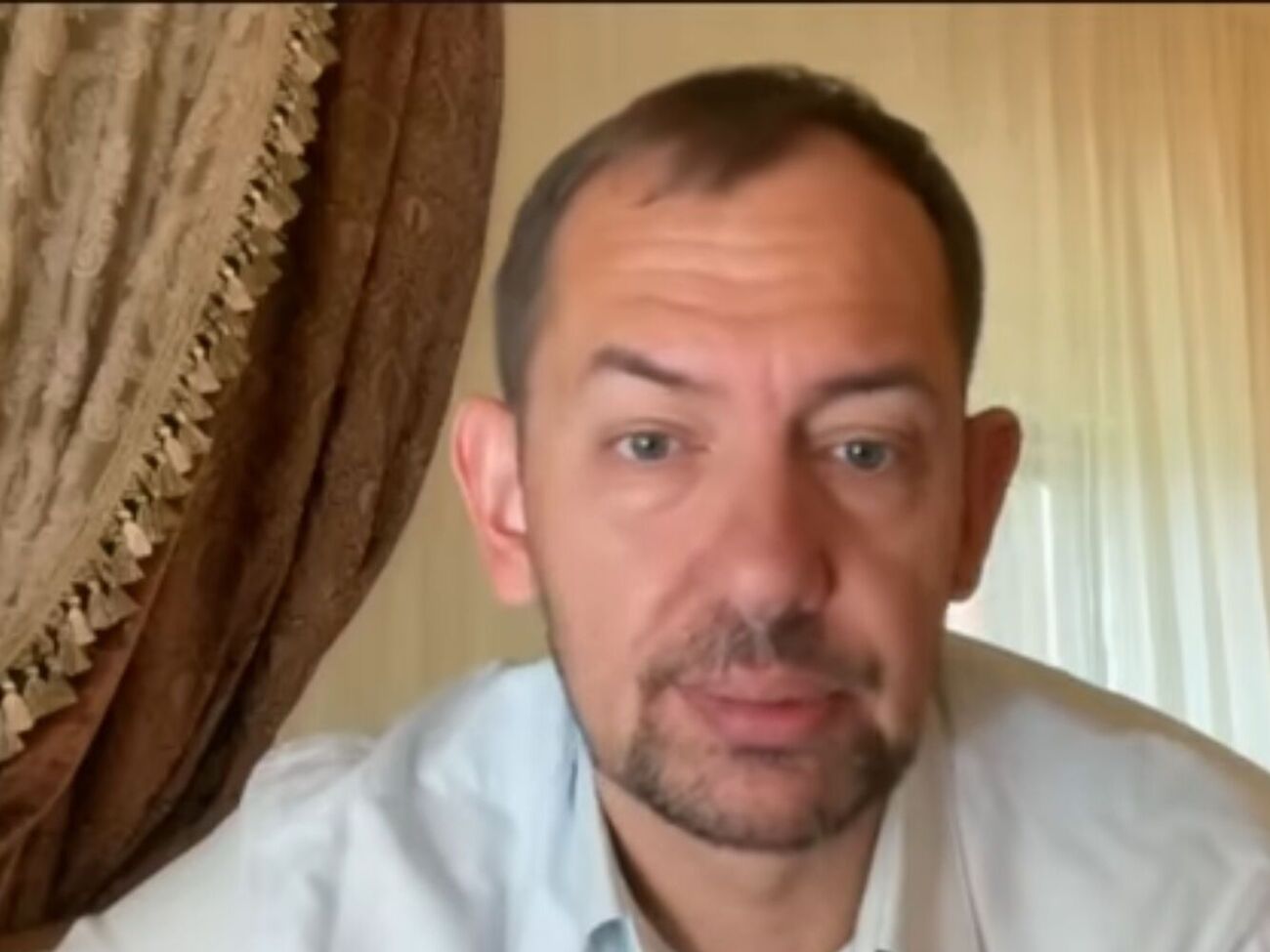 Мы Кабаевой не завидуем. В следующий раз Путин ее вызовет к себе: "А где твой кокошник?"