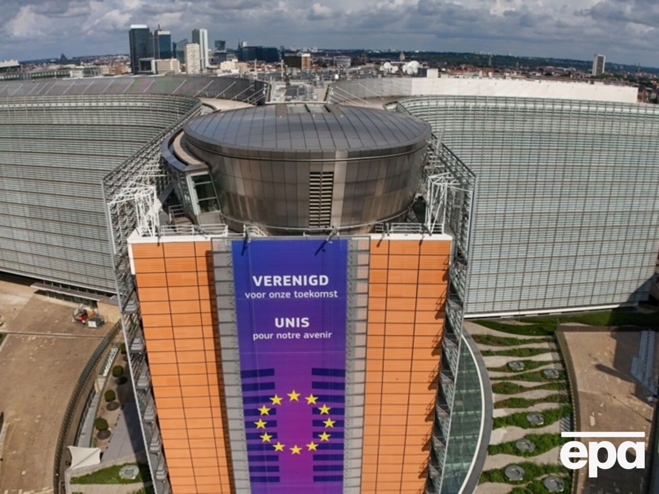 Неизвестные дроны впервые заметили над военной базой в Бельгии в ночь на 3 октября