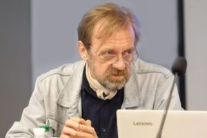 Китайцу – капитану судна с фальшивым флагом грозит штраф €150 тыс. – если он придет на суд