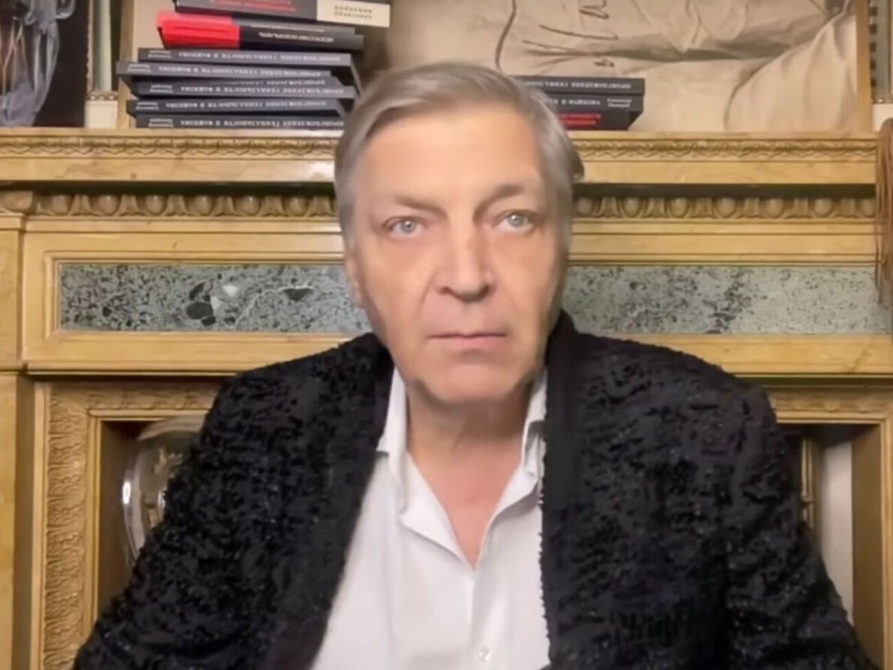 К тайнам русского фашизма добавилась могила Кеосаяна. Из-за тысяч отчаянных задниц