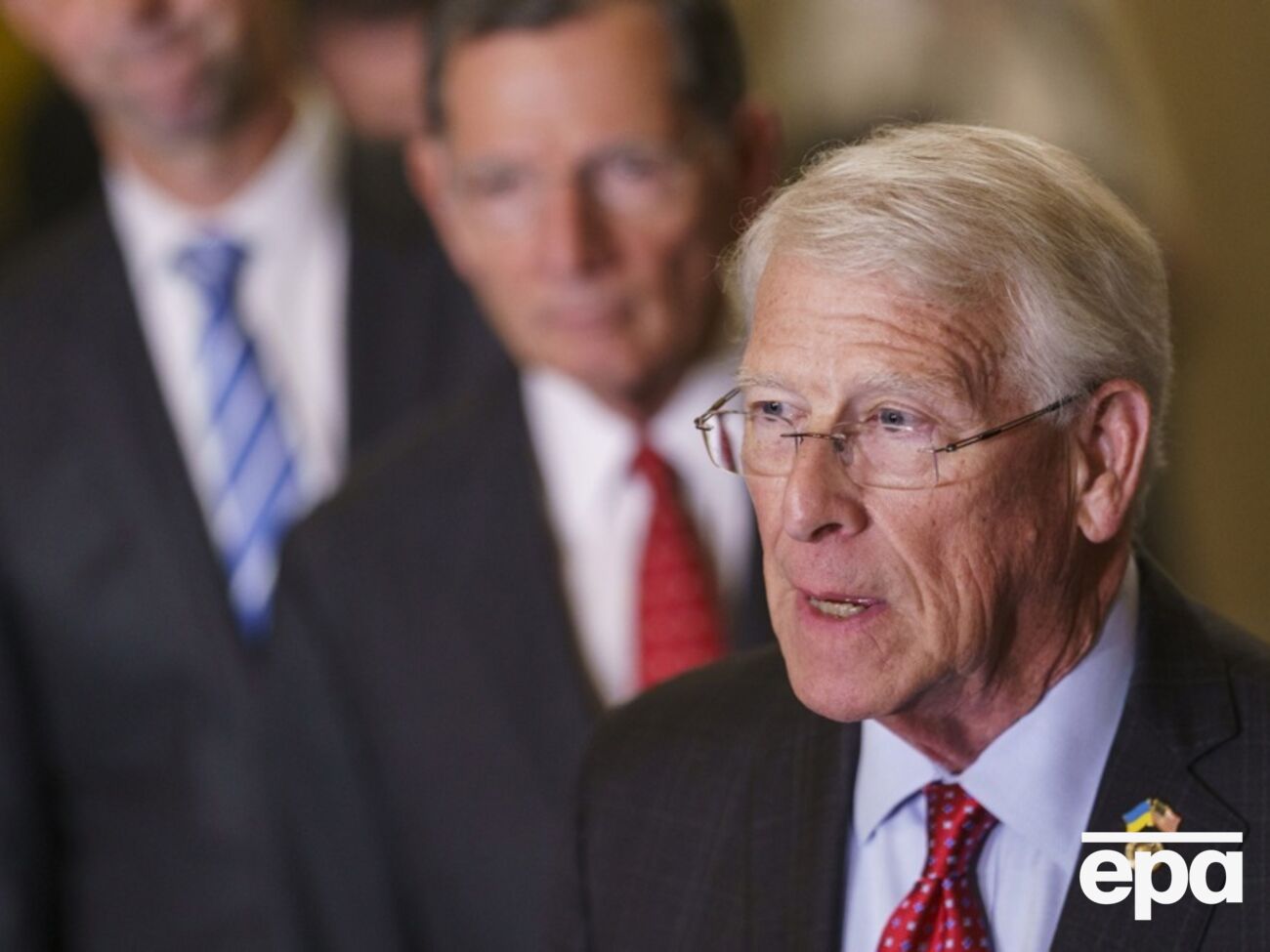 Роджерс и Викер (на фото) считают, что решение Пентагона выглядит несогласованным