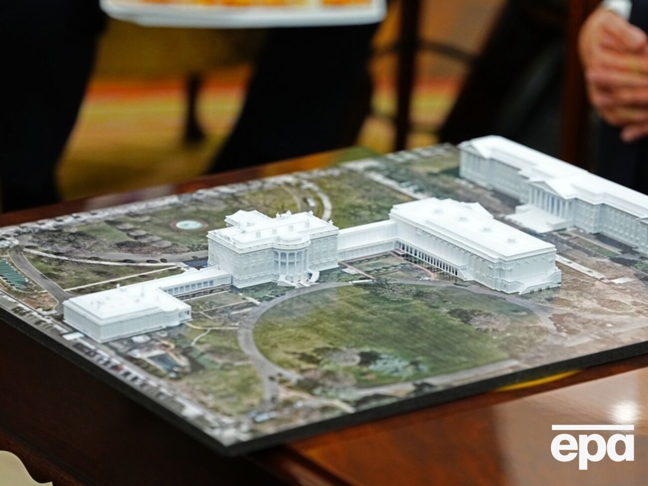 Перебудувати Білий дім обіцяють коштом приватних пожертв