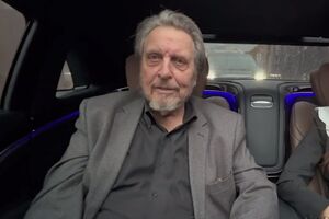 Эррол Маск посетил Москву и Казань, сообщило ТАСС