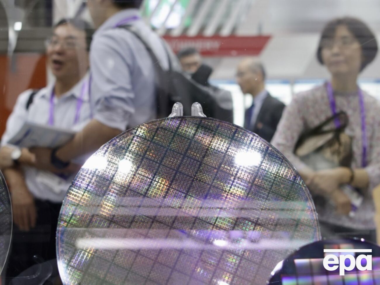 Гінзбург розкритикував ситуацію, за якої чипи виготовляють на Тайвані