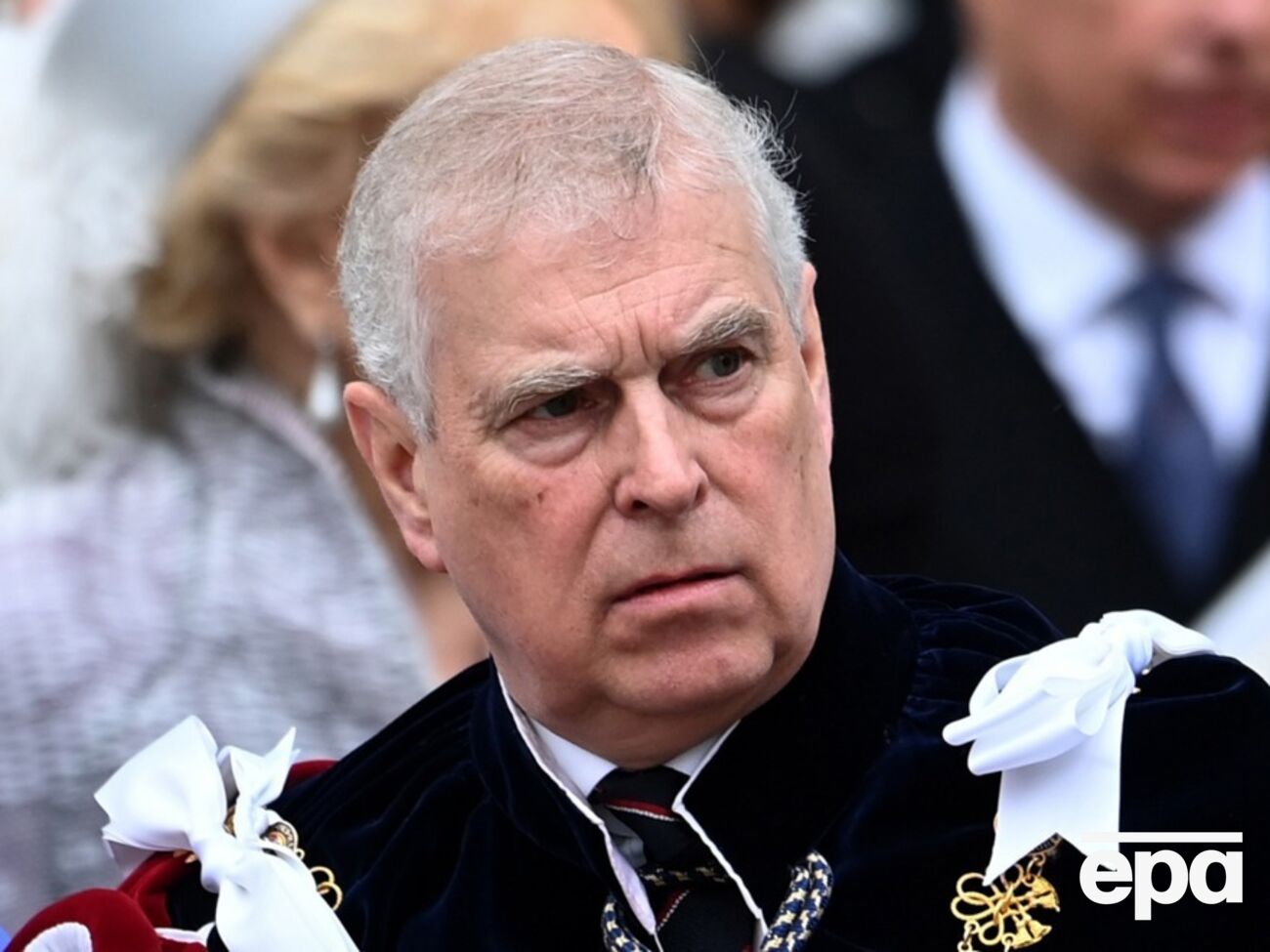 Ендрю виселили з королівського палацу