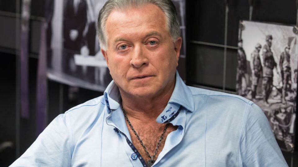 В мире действуют десятки тысяч выпускников КГБ и ФСБ, считает Гинзбург