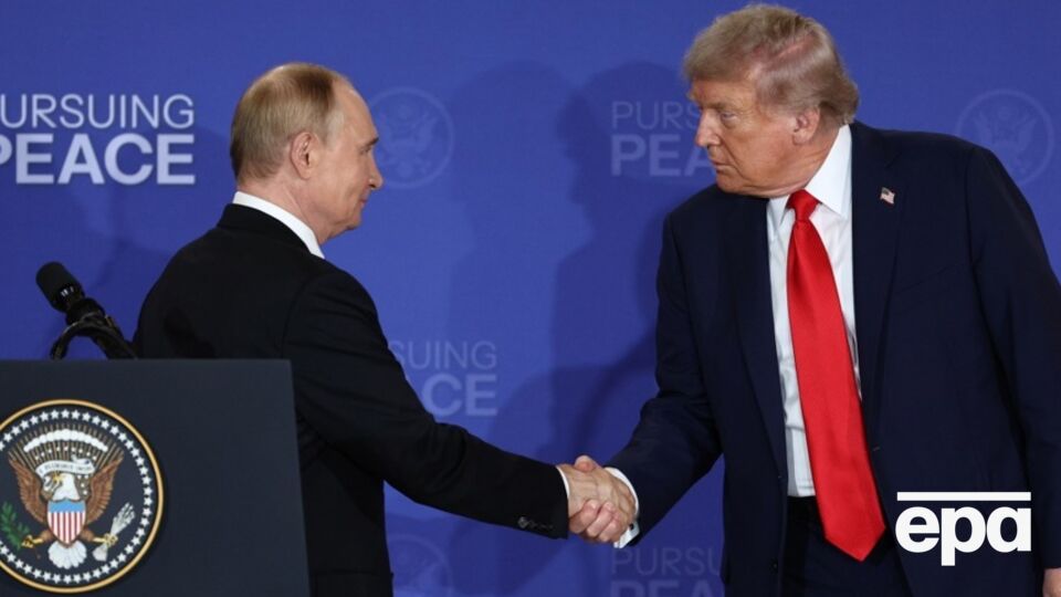 "Ядерное бряцание оружием" со стороны Трампа и Путина сигнализирует о новой опасной эпохе, говорится в статье