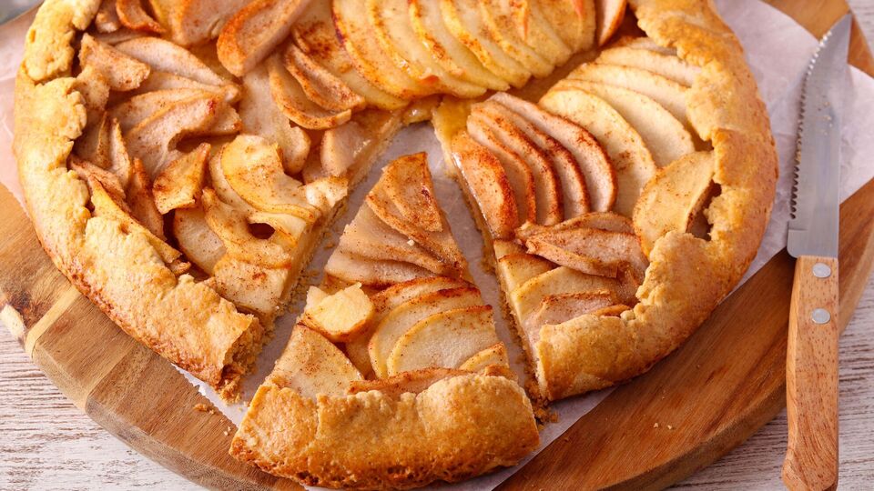 Пиріг має соковиту начинку