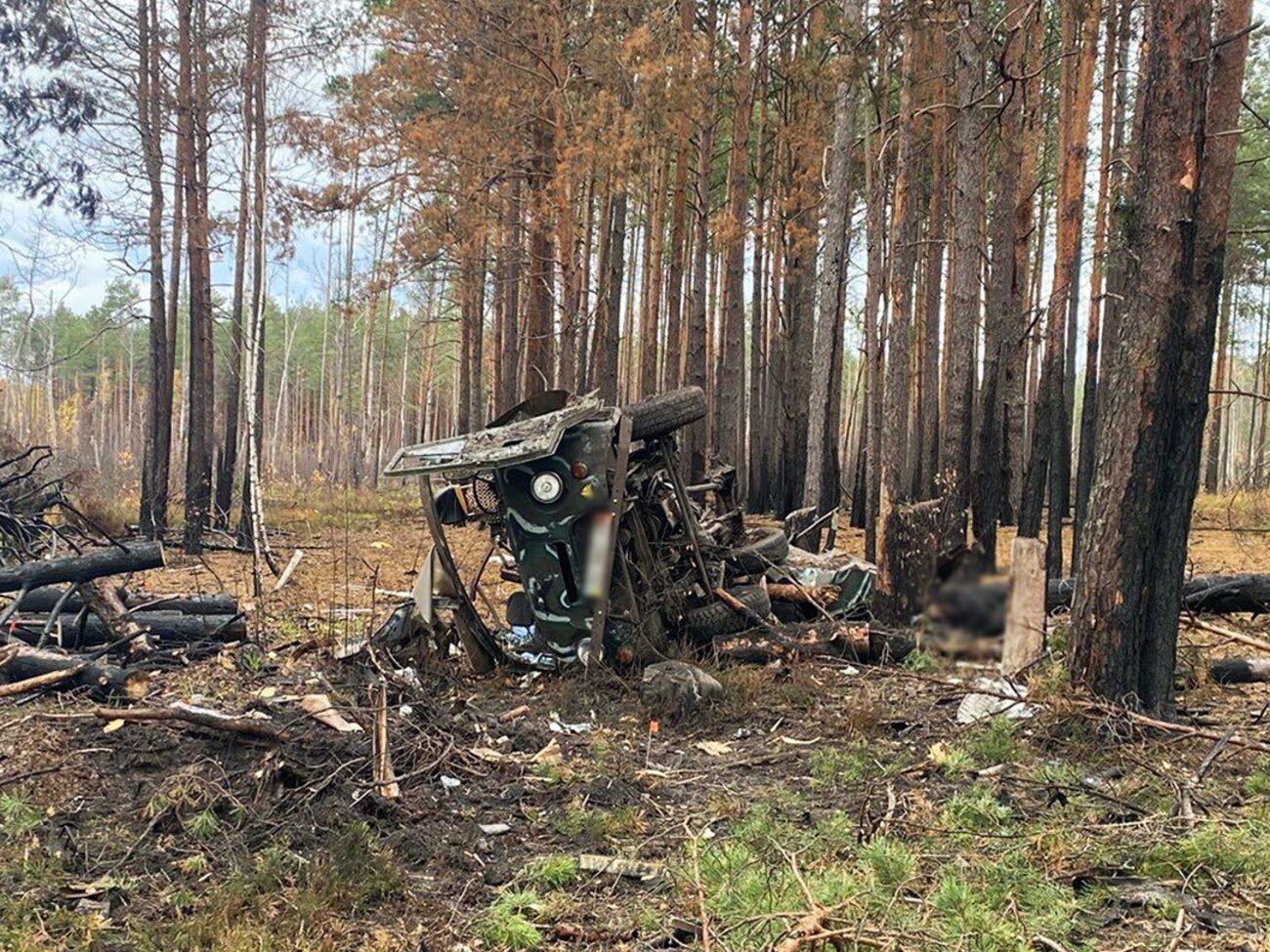 У Житомирській області місцеві жителі в автомобілі УАЗ змінили маршрут поблизу держкордону й натрапили на вибуховий пристрій, розповіли в поліції