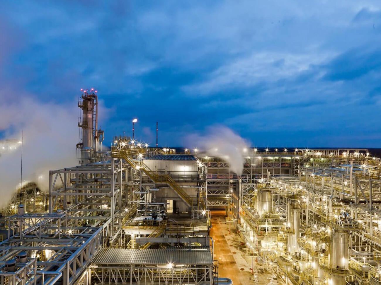 Дрони вже кілька разів били по паливному заводу в Кіришах