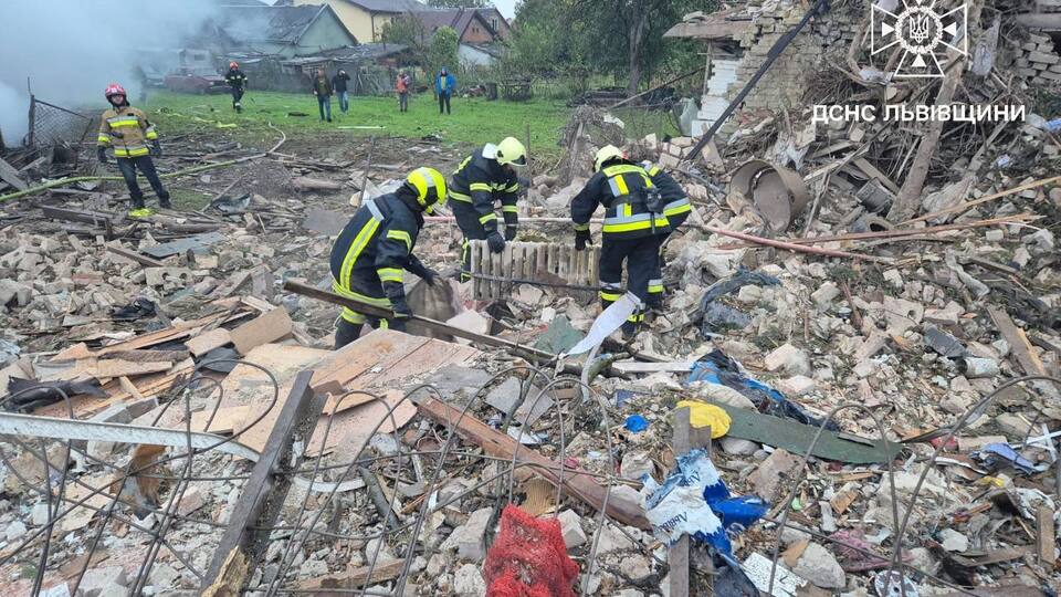 По словам Зеленского, россияне били крылатыми ракетами, Shahed и "Кинжалами"