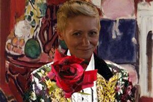 В ее дом побежали все орки. "Бей по нему, – говорит она внуку, – если хочешь еще увидеть свою бабушку"