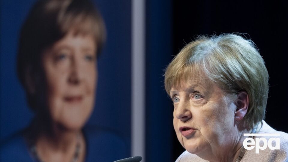 Ексканцлерка вважає, що Путіна спровокував до вторгнення в Україну, зокрема, коронавірус