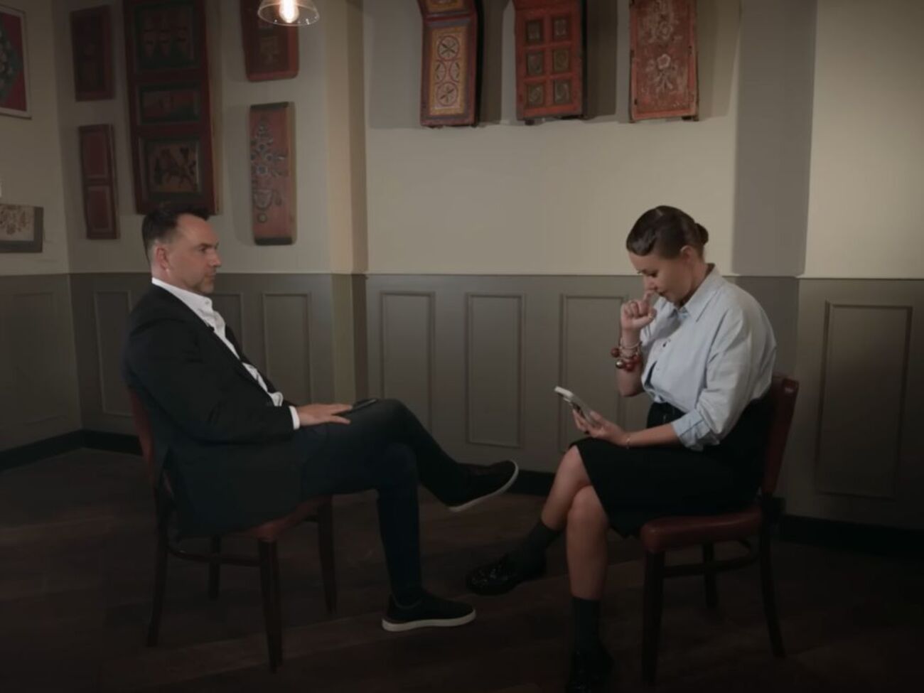 Арестович рассказал Собчак, что сделал бы на президентском посту