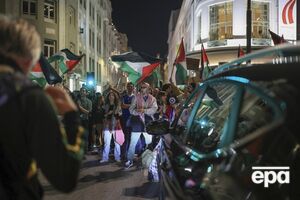 Участники акции блокируют движение транспорта в поддержку Палестины и гуманитарной миссии в Порту (Португалия), 2 октября 2025 года