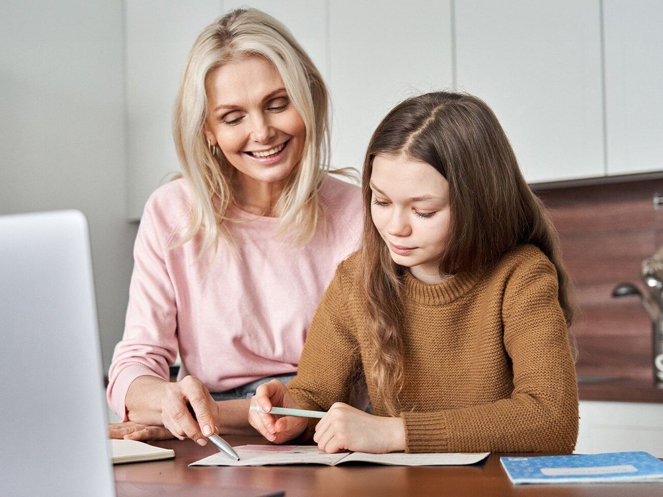 Цель – научить ребенка всему необходимому, чтобы он мог жить самостоятельно, отметила Лориашвили