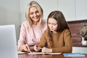 Цель – научить ребенка всему необходимому, чтобы он мог жить самостоятельно, отметила Лориашвили