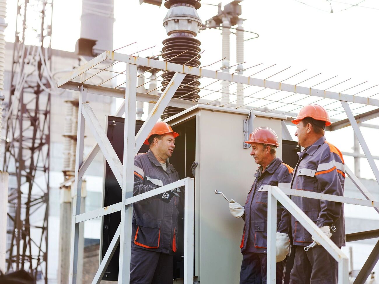 Специалисты ДТЭК возобновили энергоснабжение в четырех регионах на прошлой неделе