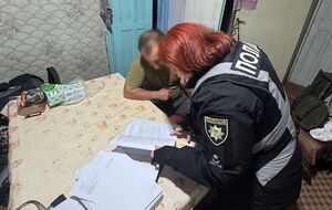 Фигуранты, вероятно, "заработали" на продажах гуманитарки более 8 млн грн