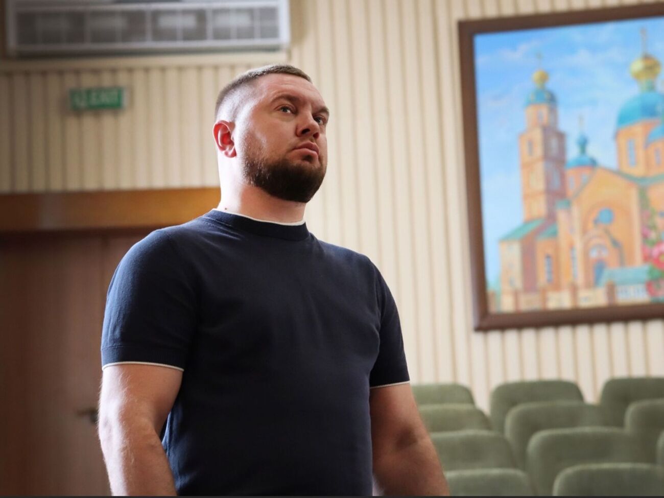 ВАКС постановил взыскать 1,598 млн грн стоимости Toyota Camry Hybrid в доход государства, а также конфисковать Lexus NX200, который Воронцов зарегистрировал на тещу