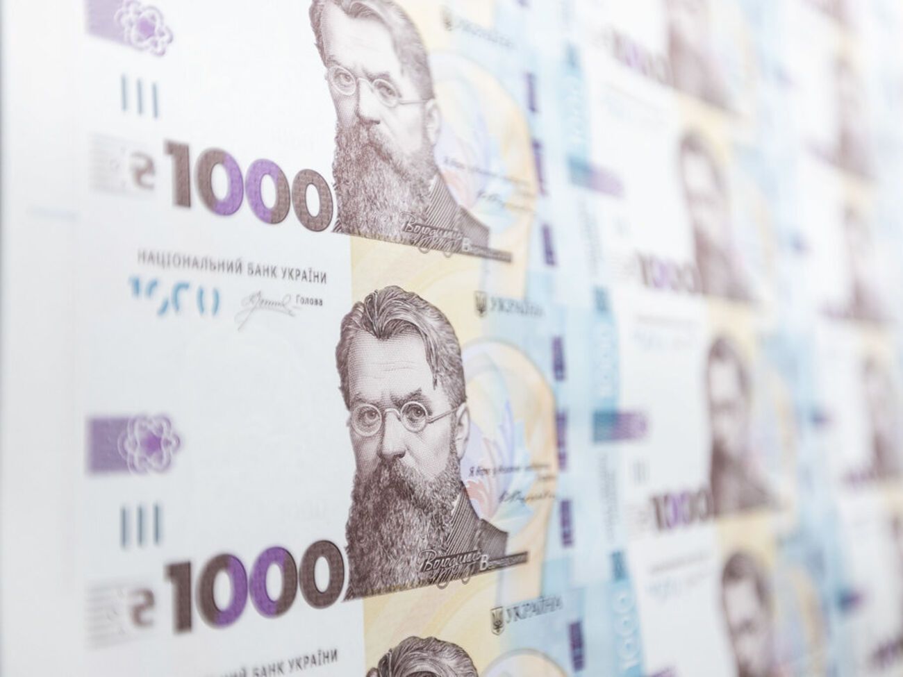 Законопроєкт про розміщення на банкнотах напису "Ми віримо в Бога" передали на розгляд керівництву Ради