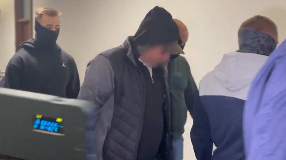 Подозреваемый Владимир Журавлев является опытным аквалангистом и мастером подводного плавания