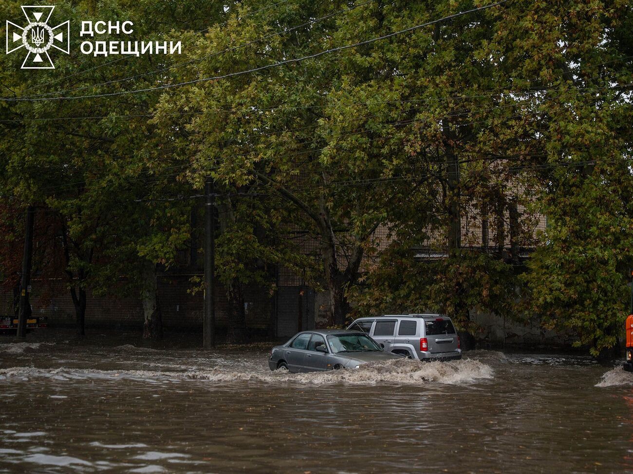Очікують, що протягом 12 годин в Одесі може випасти від 15 до 49 мм опадів