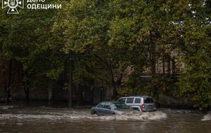 Очікують, що протягом 12 годин в Одесі може випасти від 15 до 49 мм опадів