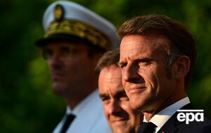 6 октября Лекорню подал заявление о своей отставке Макрону