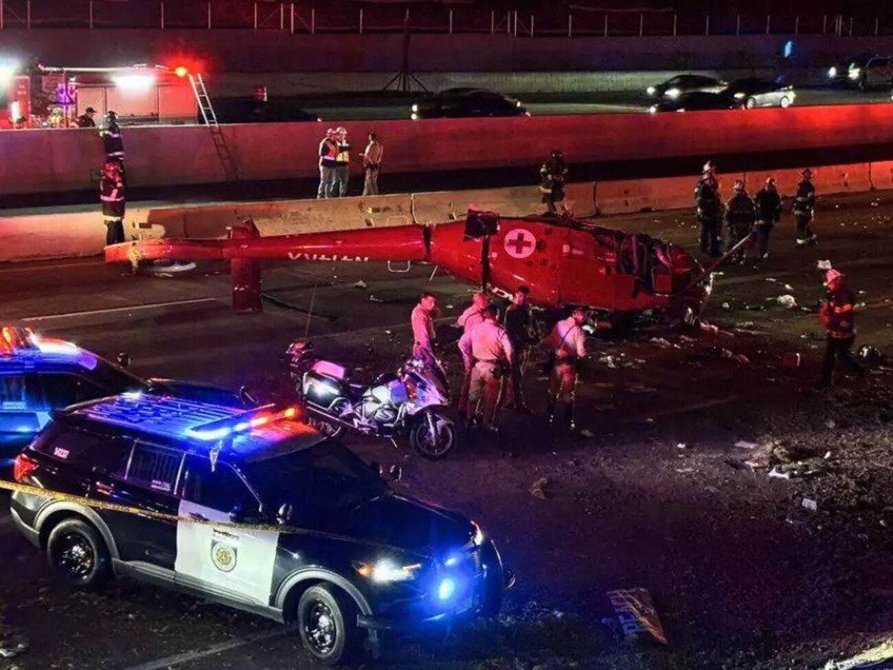 На борту были три члена экипажа