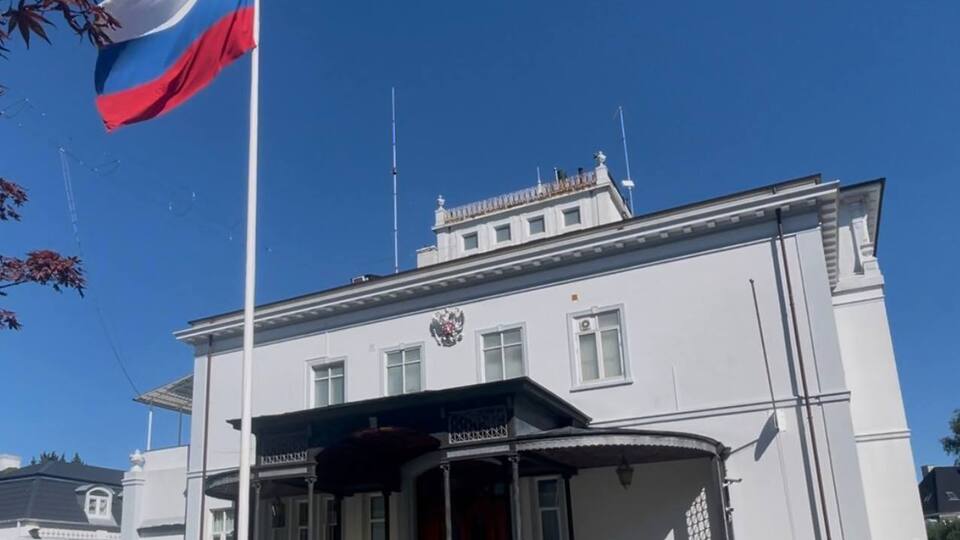 Дипломатов из РФ обяжут уведомлять о своих поездках, пишет СМИ