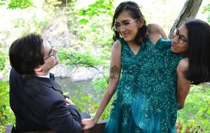 Кармен Андраде и Дэниел МакКормак познакомилась в 2020 году в интернете