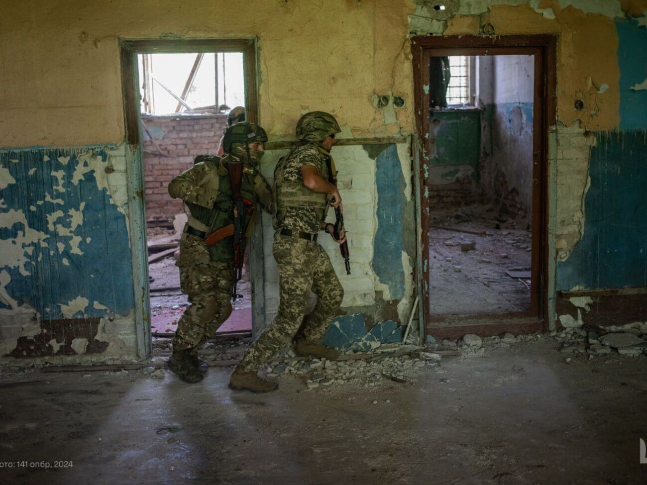 Поселок Сичневое освободили бойцы штурмового подразделения "Шквал"