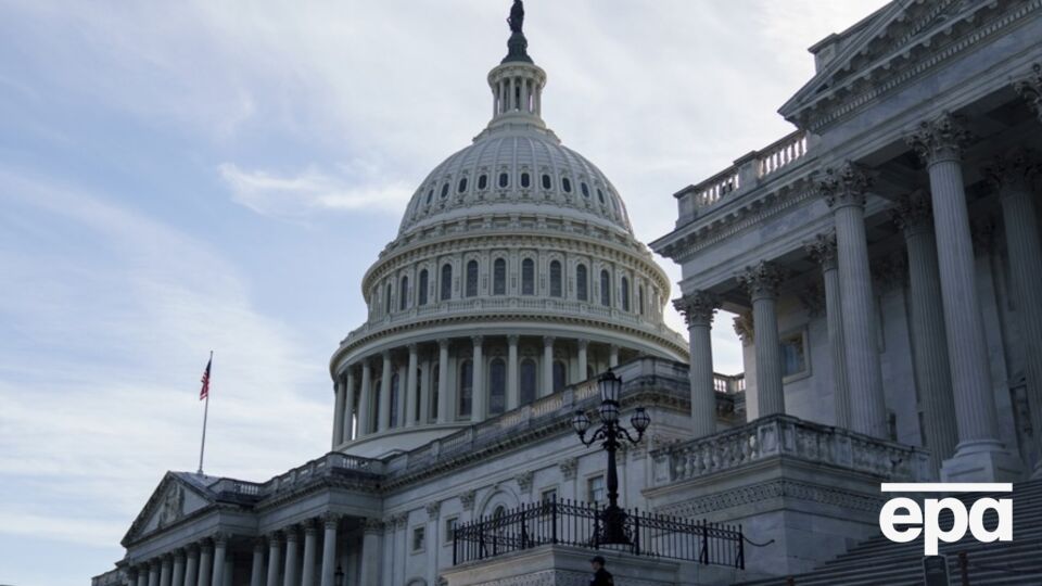 Правительство США остановило большую часть своей деятельности 1 октября