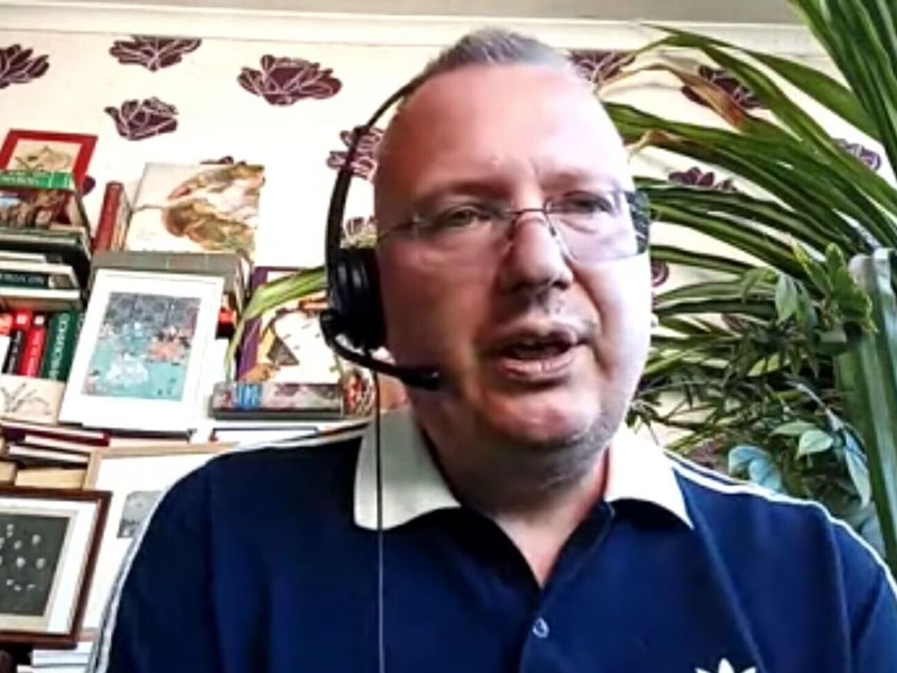 На этот раз на кону стоит не только профит в триллионы долларов