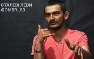 По словам Хусейна, он пробыл на фронте три дня