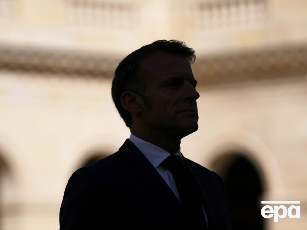 У Франції на тлі кризи вимагають відставки Макрона