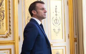 Эммануэль Макрон третий раз избежал процедуры импичмента