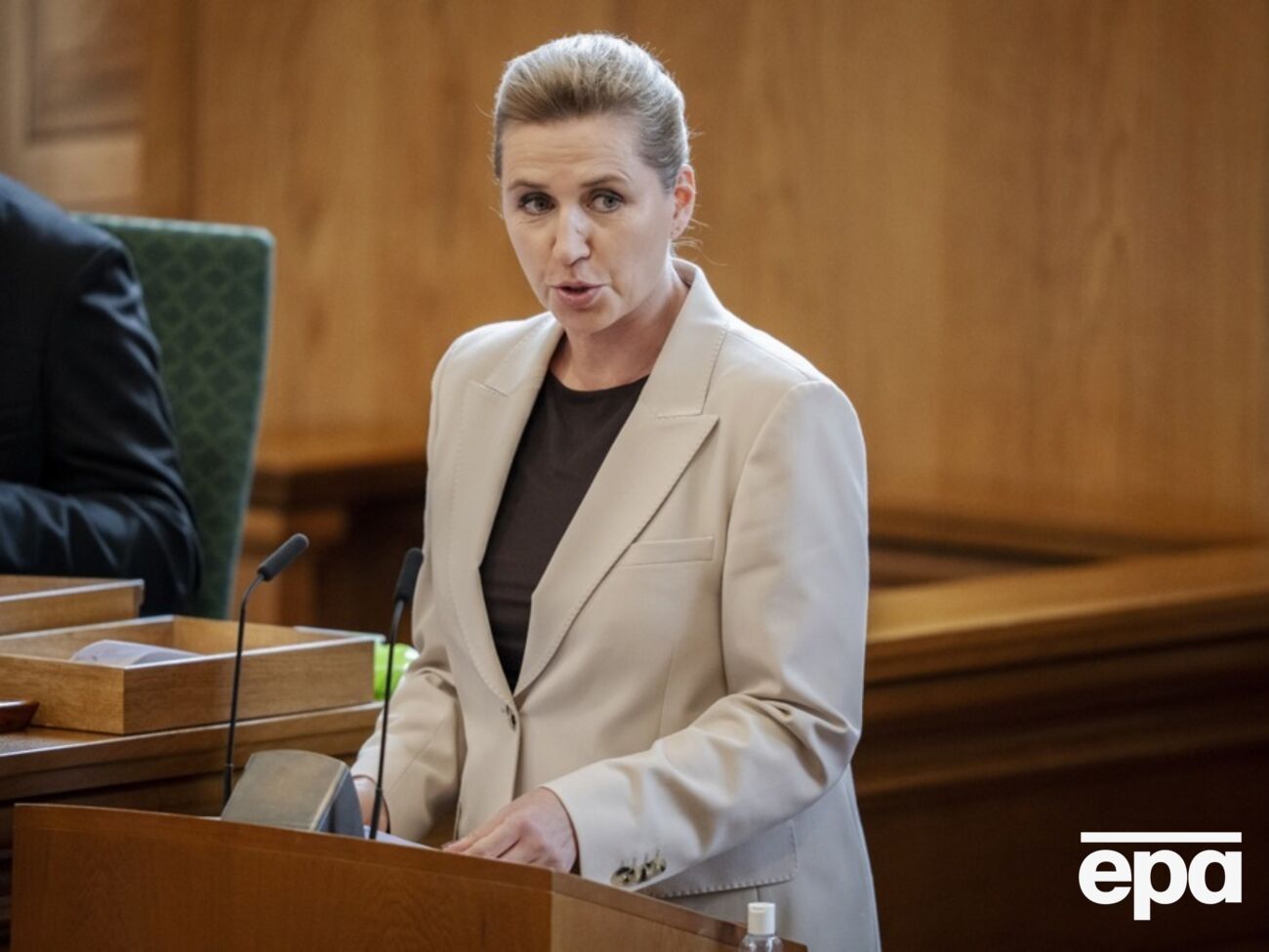 Фредериксен заявила, что жители Гренландии до сих пор испытывают страх