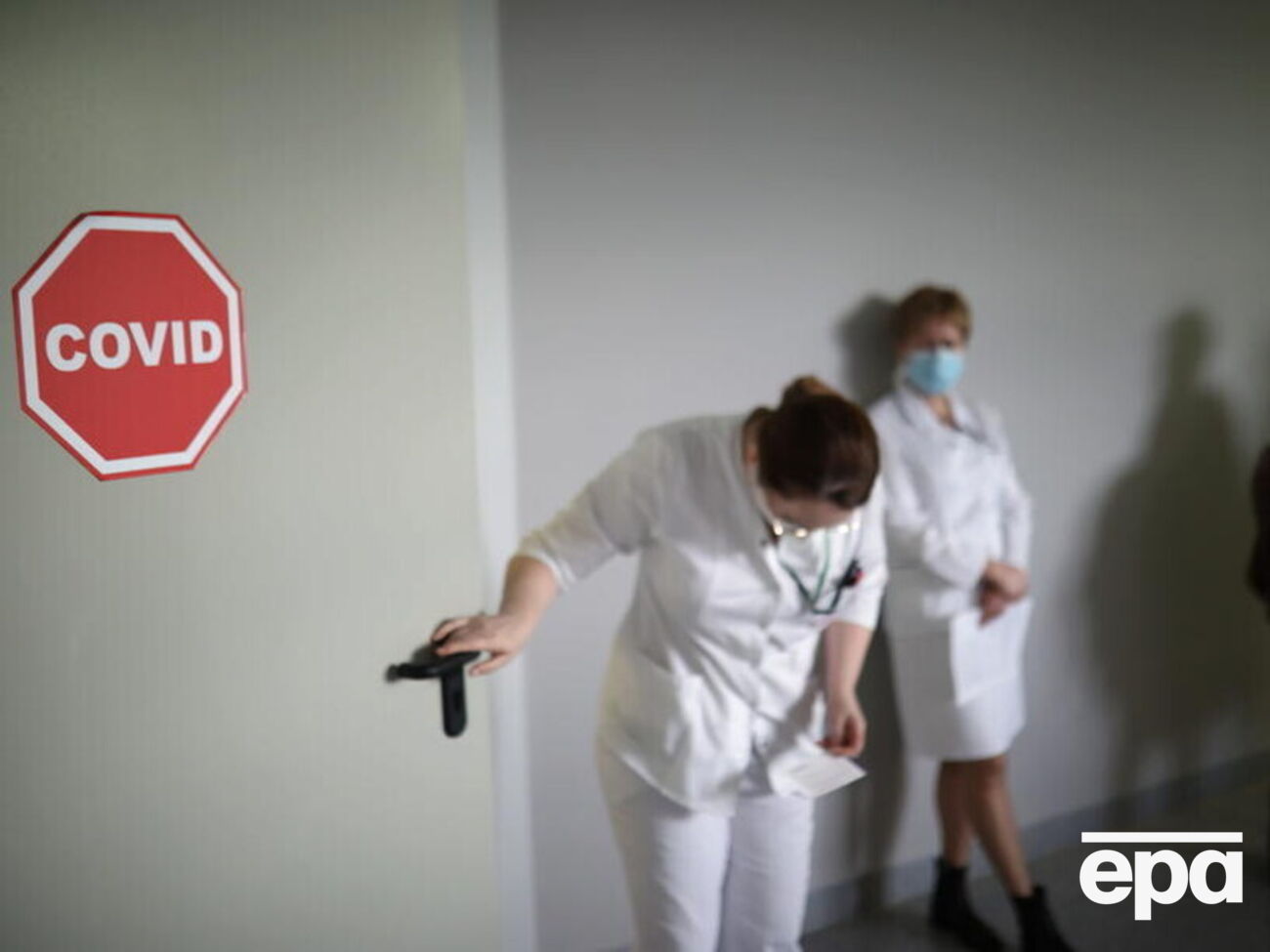 Вирусолог подчеркнула, что через пять лет пандемия превратилась в обычную сезонную инфекцию