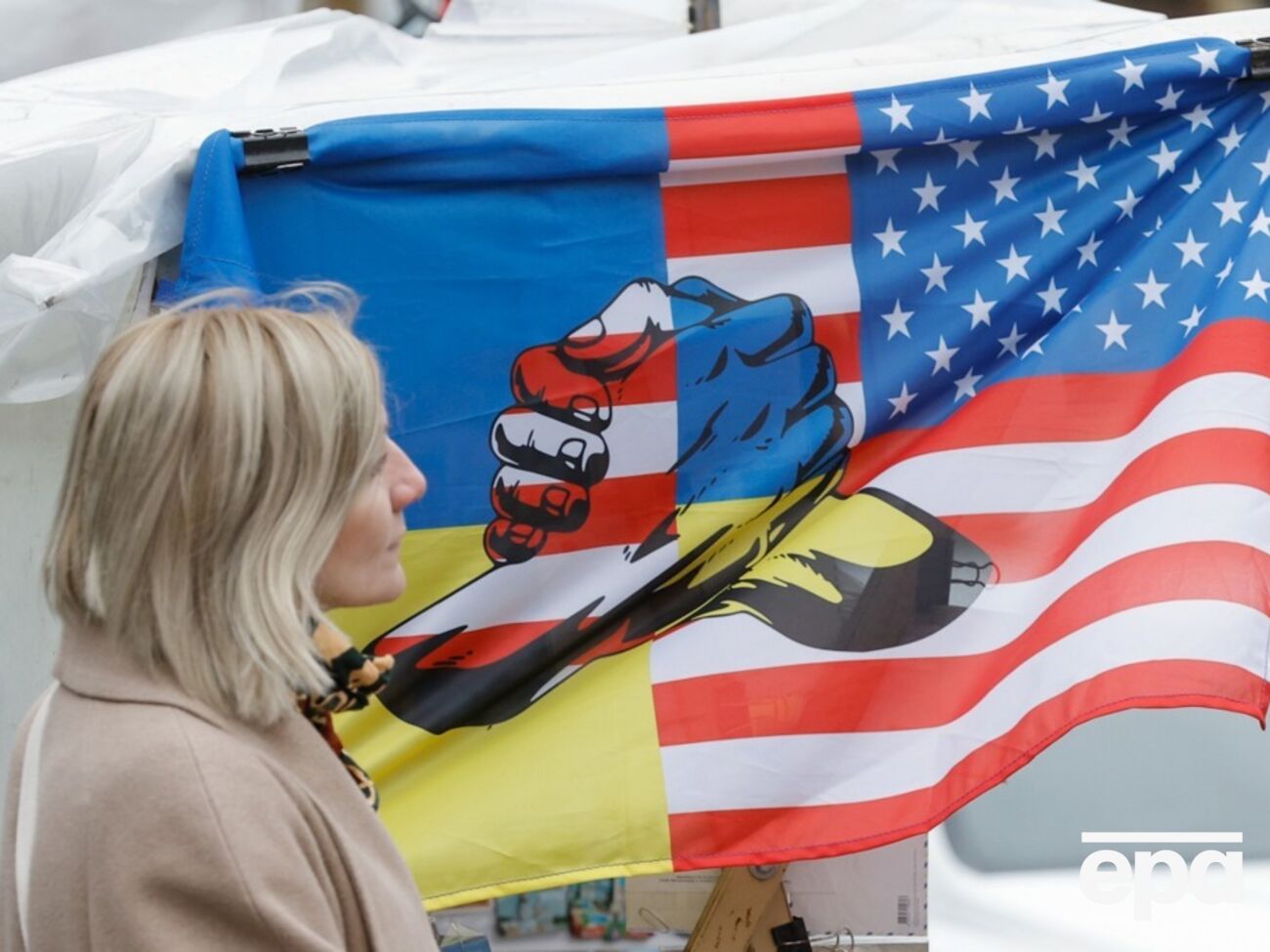 Опитування продемонструвало, що думки американців різко розійшлися тільки щодо особи президента США