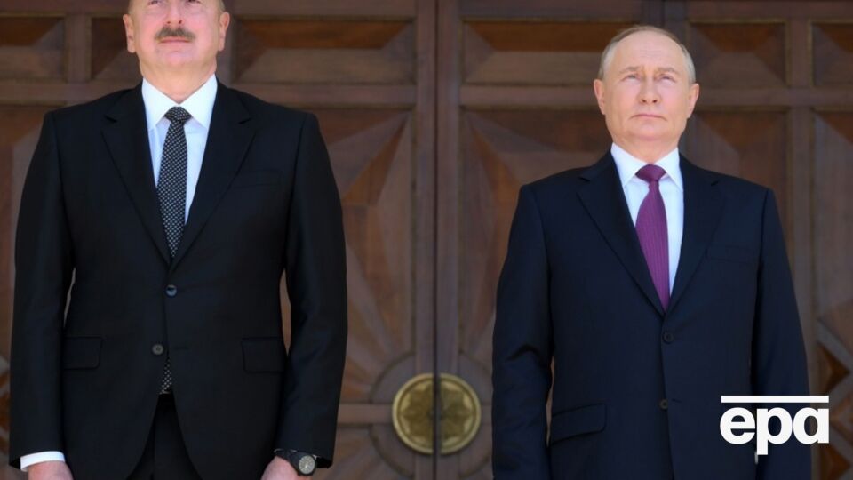 Алиев накануне поздравлял Путина с днем рождения, утверждает Песков