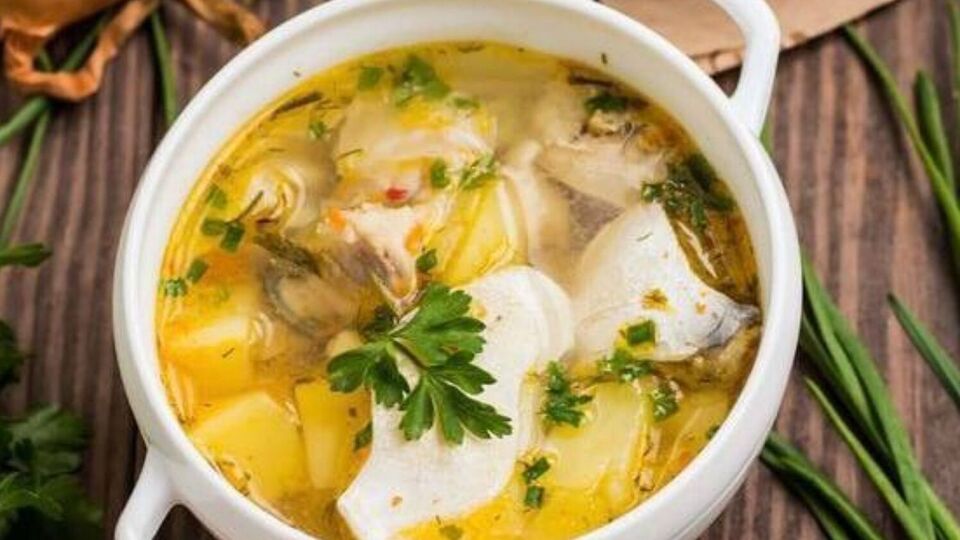 Для рибного супу підійде будь-яке рибне філе