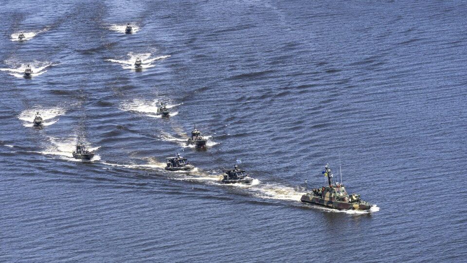 Документ предусматривает направление украинских боевых судов в Великобританию и Турцию